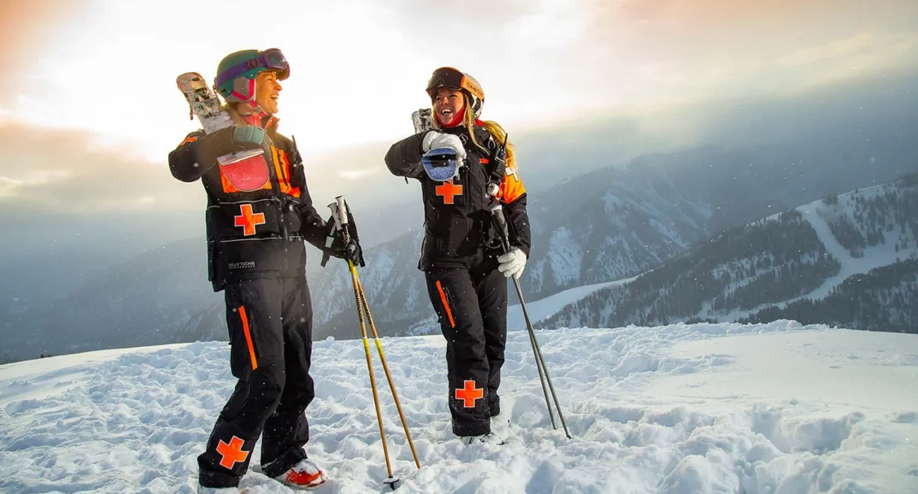 4 Essential Safety Tips for an Unforgettable Skiing Adventure